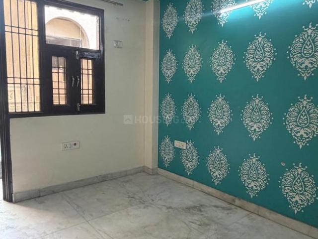 2 BHK Independent Builder Floor in Sector 3 Rohini for rent New Delhi. The reference number is 20892046