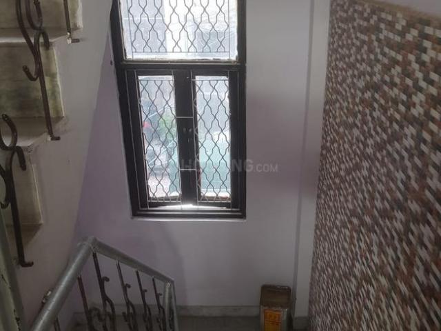 2 BHK Independent Builder Floor in Sector 3 Rohini for resale New Delhi. The reference number is 19687534