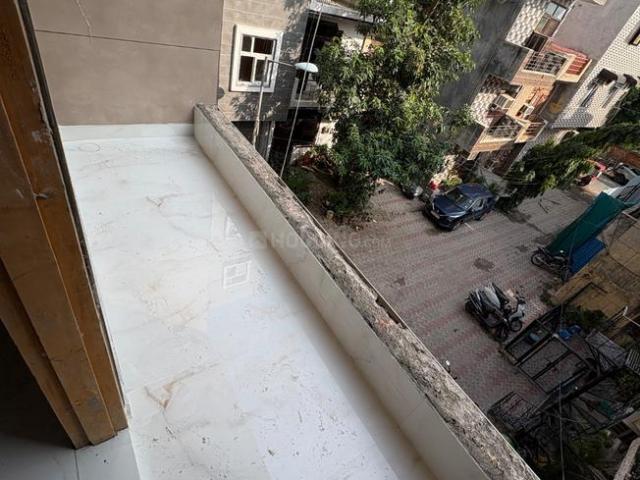 2 BHK Independent Builder Floor in Sector 3 Rohini for resale New Delhi. The reference number is 20792617