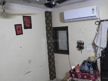 2 BHK Independent Builder Floor in Shahdara for resale New Delhi. The reference number is 20334384