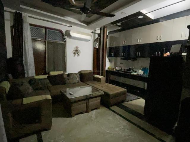 2 BHK Independent Builder Floor in Shahdara for resale New Delhi. The reference number is 21199376