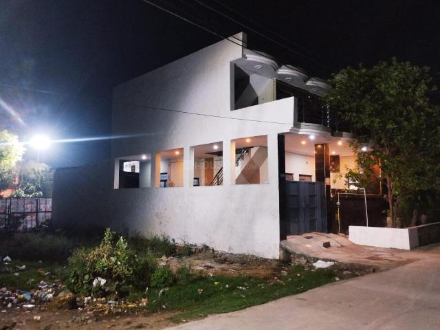 2 BHK Independent Builder Floor in Shahganj for rent Agra. The reference number is 21219346