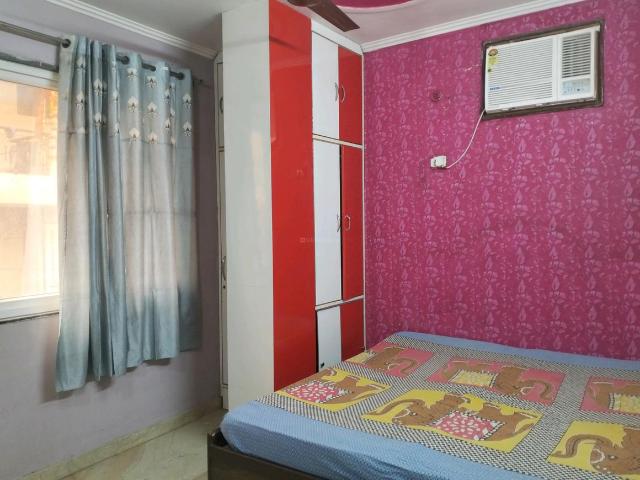 2 BHK Independent Builder Floor in Shalimar Bagh for rent New Delhi. The reference number is 19146984