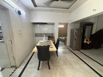 2 BHK Independent Builder Floor in Shalimar Bagh for rent New Delhi. The reference number is 20128674