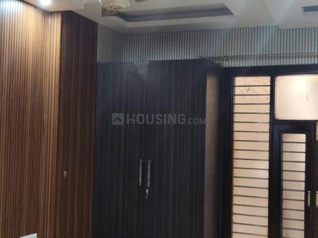 2 BHK Independent Builder Floor in Shalimar Bagh for rent New Delhi. The reference number is 20247783