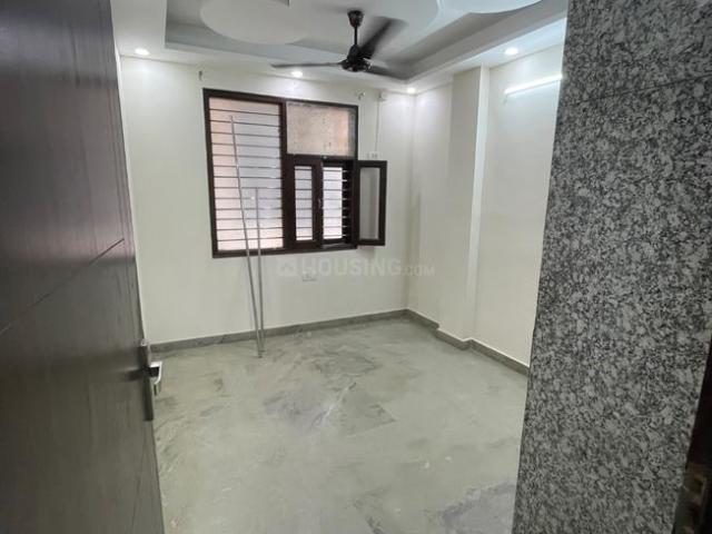 2 BHK Independent Builder Floor in Shalimar Bagh for rent New Delhi. The reference number is 20521561