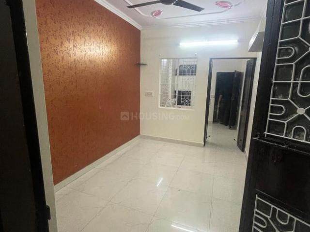 2 BHK Independent Builder Floor in Shalimar Bagh for rent New Delhi. The reference number is 21241279