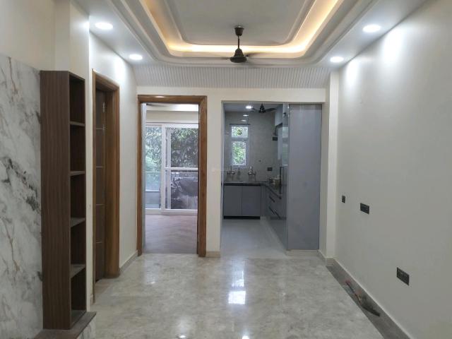 2 BHK Independent Builder Floor in Shalimar Bagh for resale New Delhi. The reference number is 18511135