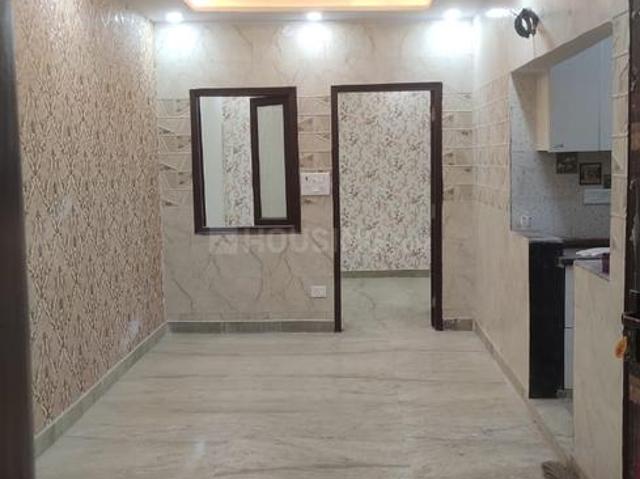 2 BHK Independent Builder Floor in Shastri Nagar for rent New Delhi. The reference number is 14882291