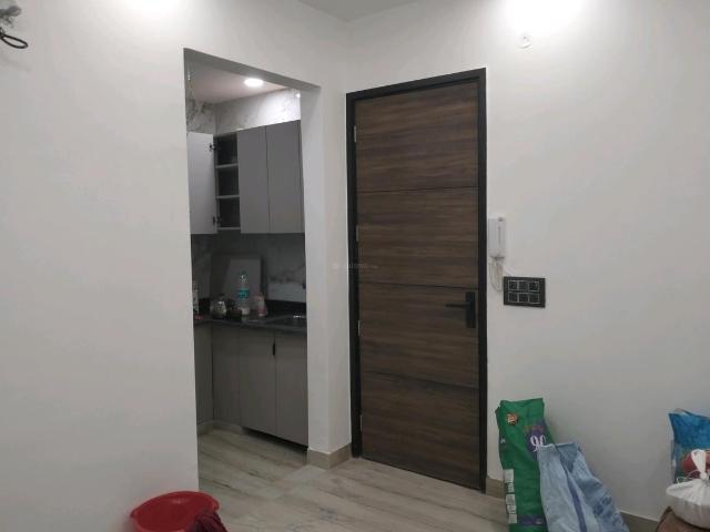 2 BHK Independent Builder Floor in Shastri Nagar for rent New Delhi. The reference number is 19247331