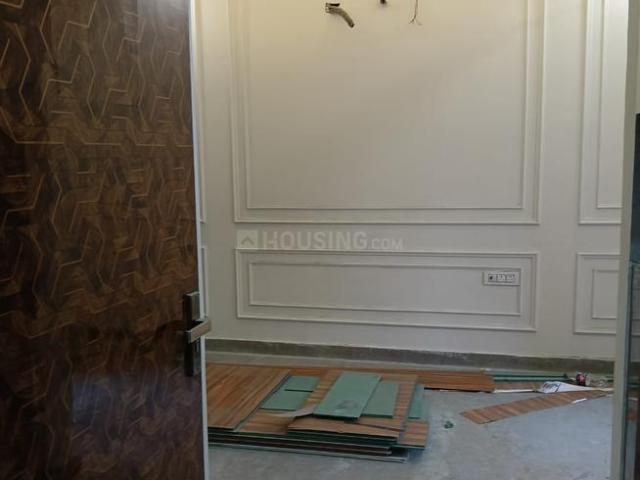 2 BHK Independent Builder Floor in Shastri Nagar for rent New Delhi. The reference number is 20031415