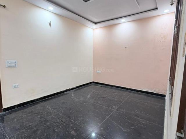 2 BHK Independent Builder Floor in Shastri Nagar for rent New Delhi. The reference number is 20050297