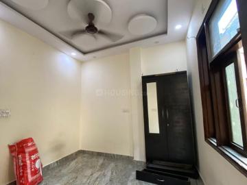 2 BHK Independent Builder Floor in Shastri Nagar for rent New Delhi. The reference number is 20567572