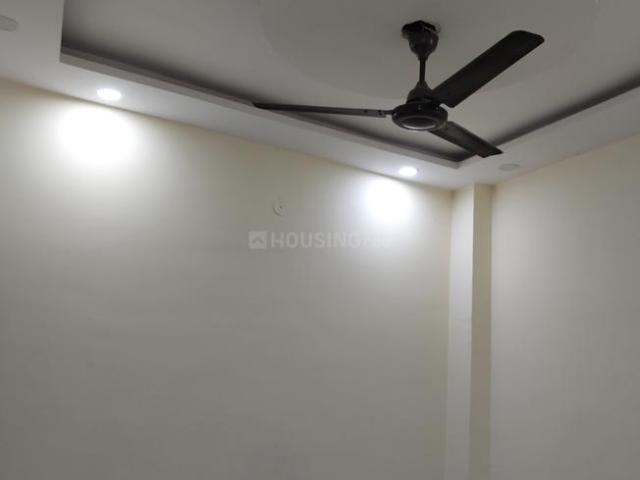 2 BHK Independent Builder Floor in Shastri Nagar for rent New Delhi. The reference number is 20577133