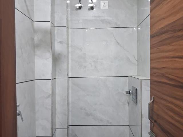 2 BHK Independent Builder Floor in Shastri Nagar for rent New Delhi. The reference number is 21141007