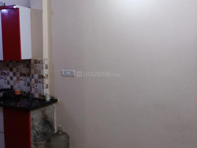 2 BHK Independent Builder Floor in Shastri Nagar for rent New Delhi. The reference number is 21200270
