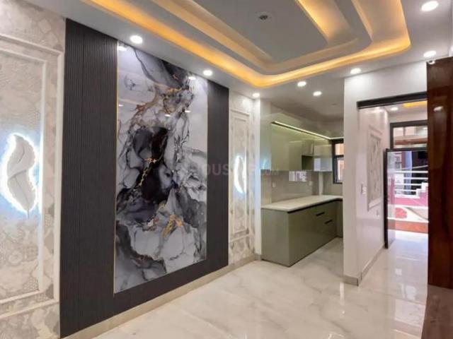 2 BHK Independent Builder Floor in Shastri Nagar for resale New Delhi. The reference number is 20886185
