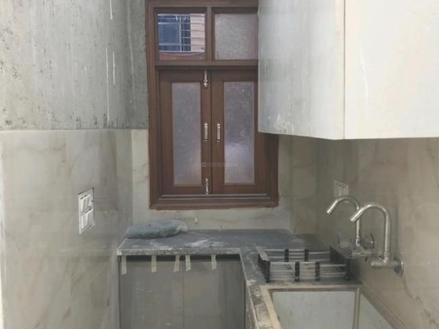 2 BHK Independent Builder Floor in Shastri Nagar for resale New Delhi. The reference number is 21129460