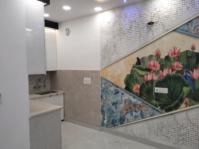 2 BHK Independent Builder Floor in Shastri Nagar for resale New Delhi. The reference number is 21159989