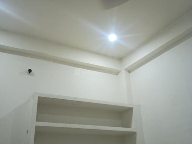 2 BHK Independent Builder Floor in Shivpur for rent Varanasi. The reference number is 14633409
