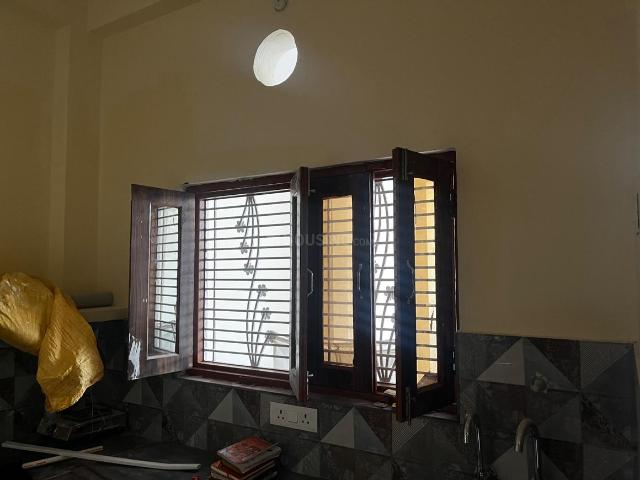2 BHK Independent Builder Floor in Shivpur for rent Varanasi. The reference number is 21124778