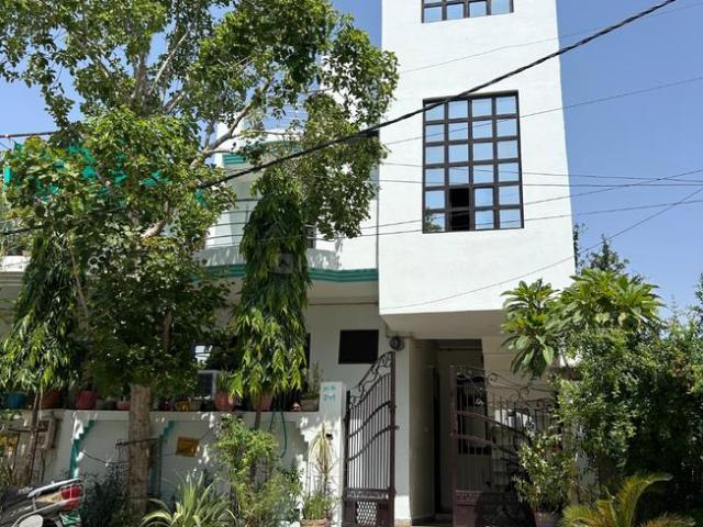 2 BHK Independent Builder Floor in Sikandra for rent Agra. The reference number is 20420592