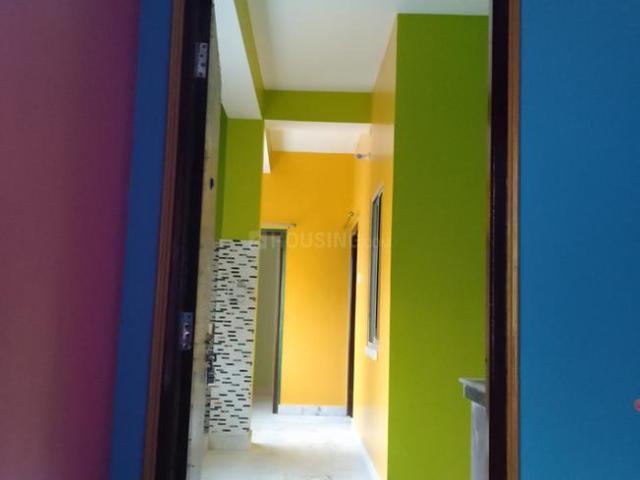 2 BHK Independent Builder Floor in Sinthi for rent Kolkata. The reference number is 19758455