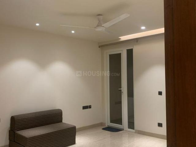 2 BHK Independent Builder Floor in South Extension II for rent New Delhi. The reference number is 20605857