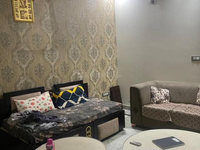 2 BHK Independent Builder Floor in Tagore Garden Extension for rent New Delhi. The reference number is 18624109