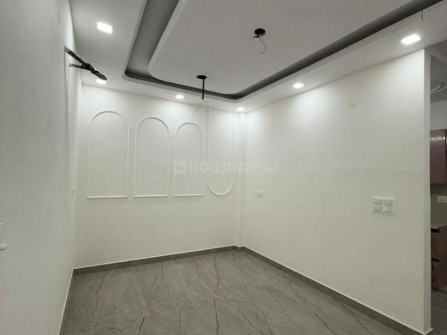 2 BHK Independent Builder Floor in Tagore Garden Extension for resale New Delhi. The reference number is 19010559