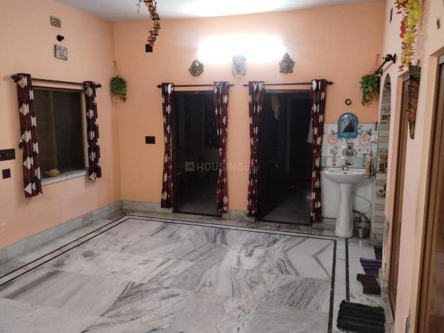 2 BHK Independent Builder Floor in Thakurpukur for rent Kolkata. The reference number is 20914200