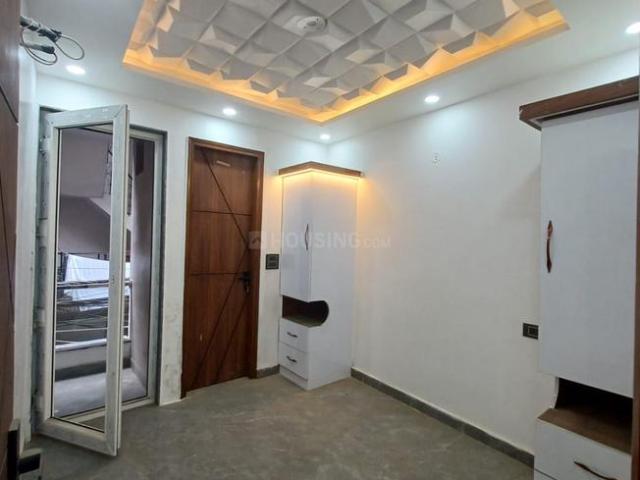 2 BHK Independent Builder Floor in Tilak Nagar for resale New Delhi. The reference number is 21102597