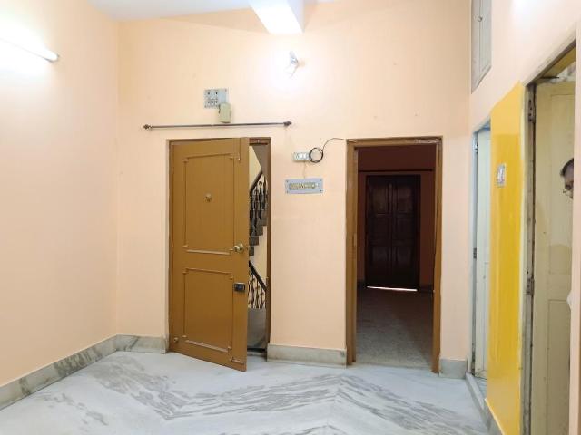 2 BHK Independent Builder Floor in Tollygunge for rent Kolkata. The reference number is 20481058