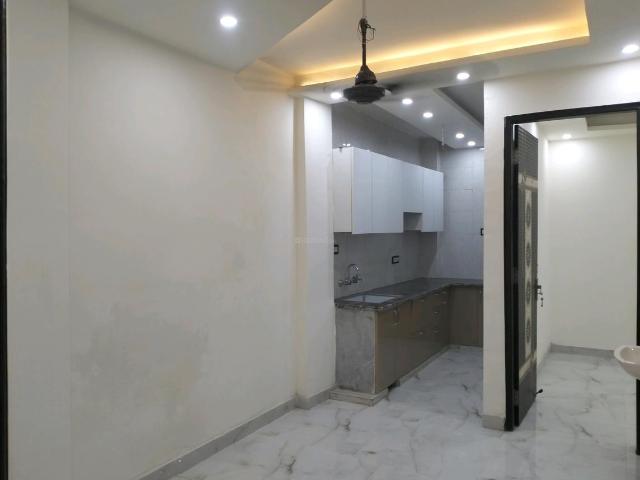 2 BHK Independent Builder Floor in Tri Nagar for resale New Delhi. The reference number is 13163513