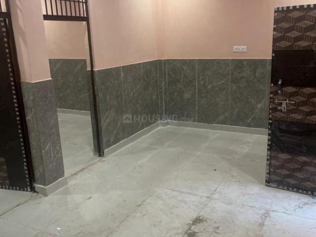 2 BHK Independent Builder Floor in Trilokpuri for rent New Delhi. The reference number is 20770031
