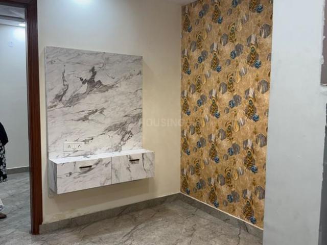 2 BHK Independent Builder Floor in Uttam Nagar for rent New Delhi. The reference number is 20321194