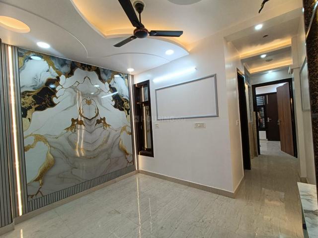 2 BHK Independent Builder Floor in Uttam Nagar for rent New Delhi. The reference number is 20547292