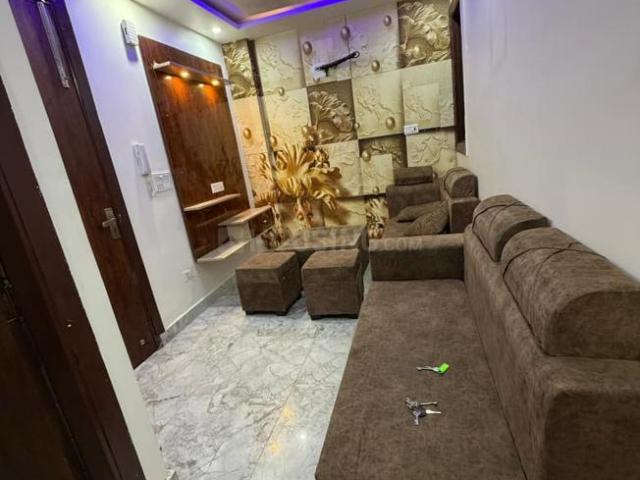 2 BHK Independent Builder Floor in Uttam Nagar for rent New Delhi. The reference number is 20582016