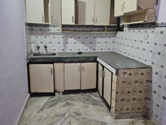 2 BHK Independent Builder Floor in Uttam Nagar for rent New Delhi. The reference number is 20649529
