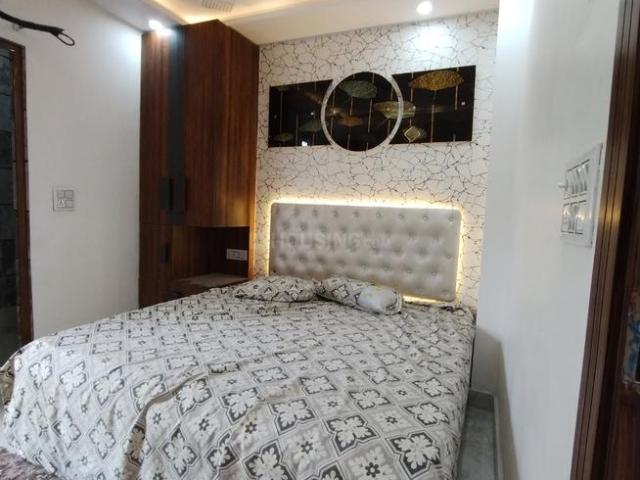 2 BHK Independent Builder Floor in Uttam Nagar for resale New Delhi. The reference number is 19505631