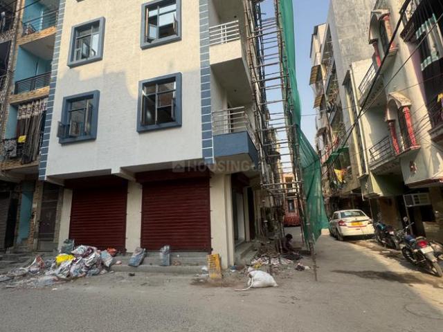 2 BHK Independent Builder Floor in Uttam Nagar for resale New Delhi. The reference number is 11080857