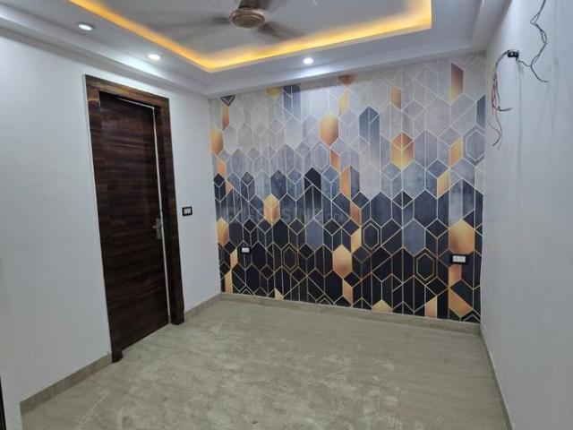 2 BHK Independent Builder Floor in Uttam Nagar for resale New Delhi. The reference number is 20358496