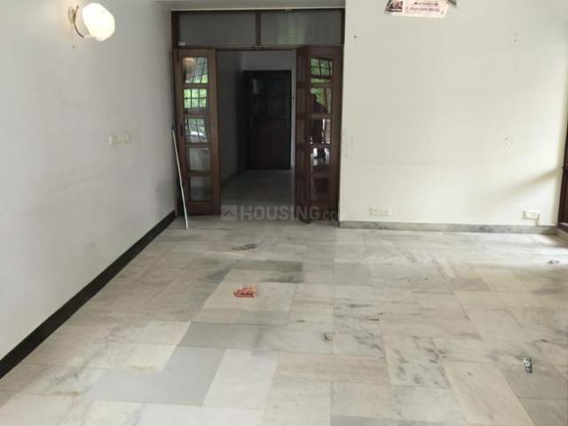 2 BHK Independent Builder Floor in Uday Park for rent New Delhi. The reference number is 21013818