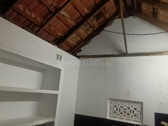 2 BHK Independent Builder Floor in Vyttila for rent Kochi. The reference number is 17481505