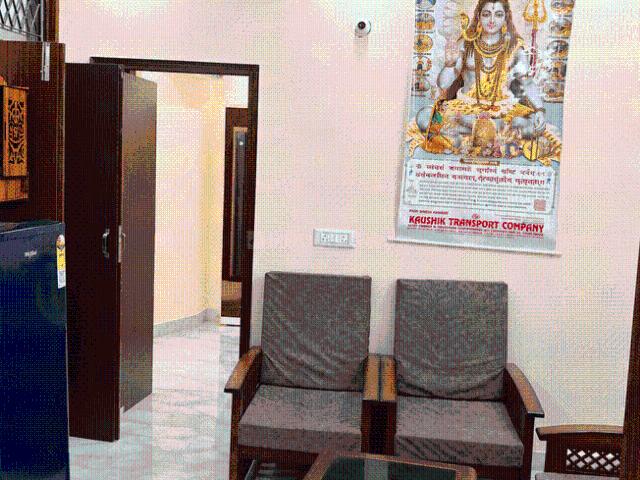2 BHK Independent Builder Floor in Vaishali for rent Ghaziabad. The reference number is 21197176