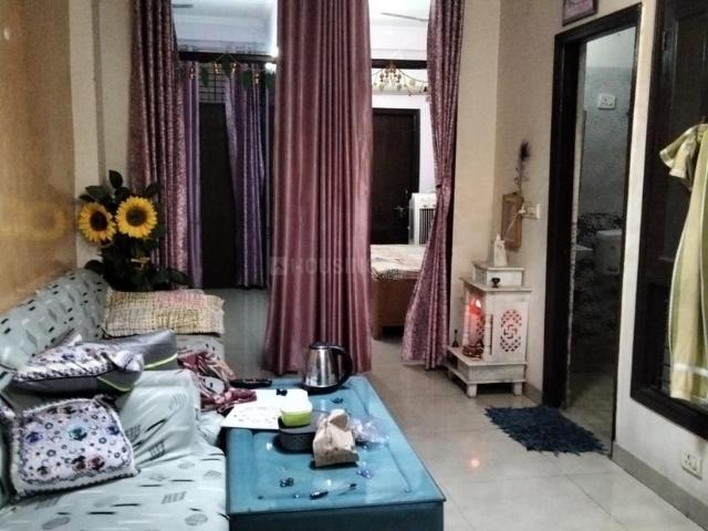 2 BHK Independent Builder Floor in Vaishali for resale Ghaziabad. The reference number is 19853278