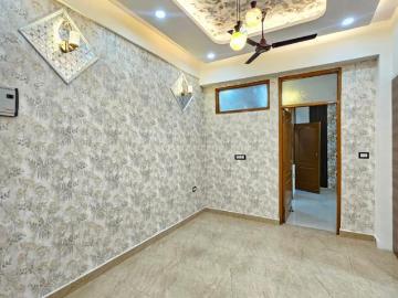 2 BHK Independent Builder Floor in Vaishali for resale Ghaziabad. The reference number is 19995781