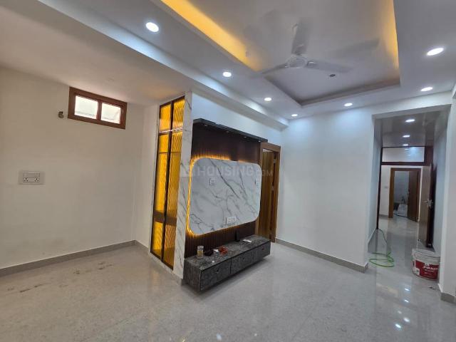 2 BHK Independent Builder Floor in Vaishali for resale Ghaziabad. The reference number is 20112556