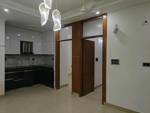 4 BHK Independent Builder Floor in Vaishali for resale Ghaziabad. The reference number is 20515965