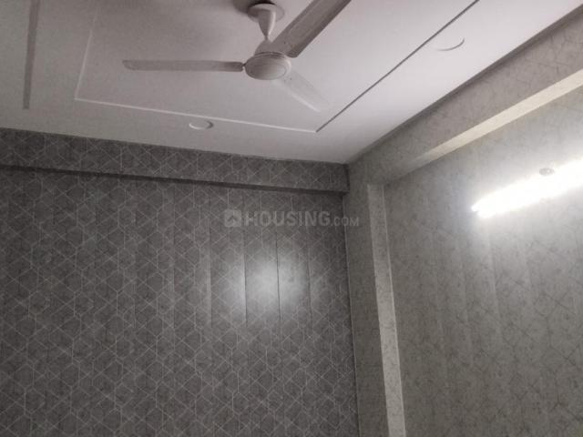 2 BHK Independent Builder Floor in Vaishali for resale Ghaziabad. The reference number is 20521892